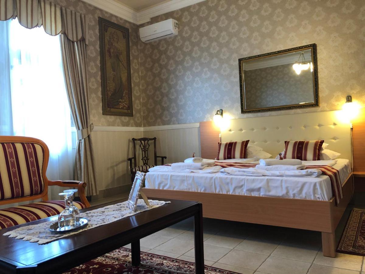 Festetich Kastelyszallo Es Zsuzsanna Hotel Szeleste エクステリア 写真