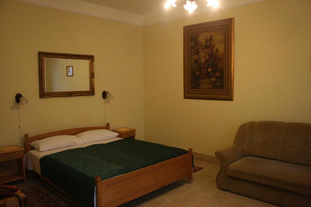 Festetich Kastelyszallo Es Zsuzsanna Hotel Szeleste 部屋 写真