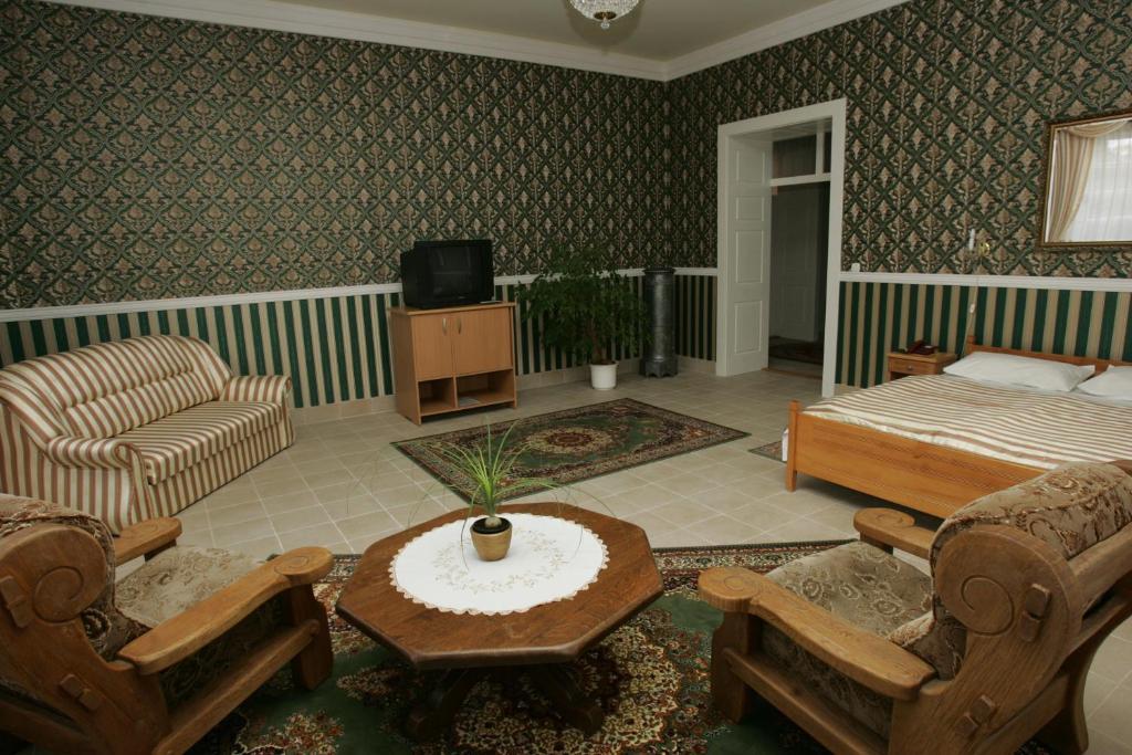 Festetich Kastelyszallo Es Zsuzsanna Hotel Szeleste 部屋 写真